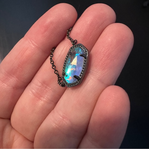 Kendra Scott Iridescent Blue Necklace - Picture 2 of 4